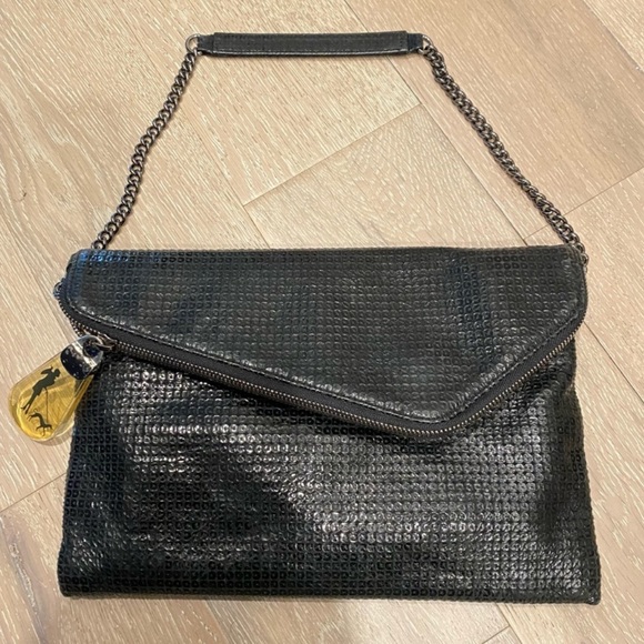 henri bendel Handbags - Henri Bendel Debutant shiny Black Leather Clutch Purse vintage compact mirror